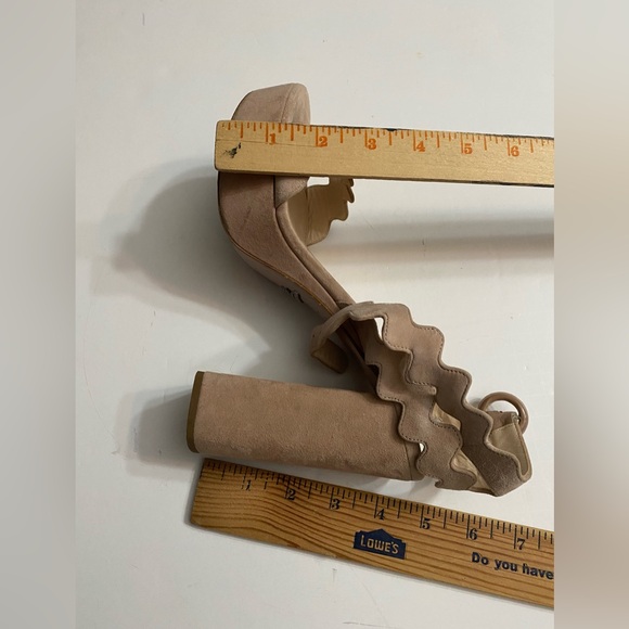 PRADA: Platform Beige Suede Scalloped Sandals Eu 37 size, Made in Italy - Picture 4 of 15